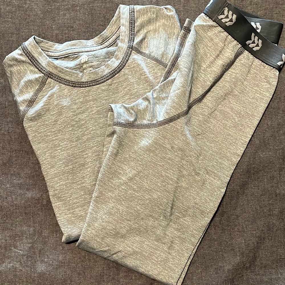 Excellent condition boys thermal set